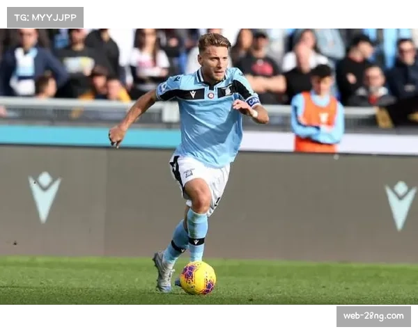 战报：拉齐奥三球皆由定位球发起，因莫比莱点射梅开二度